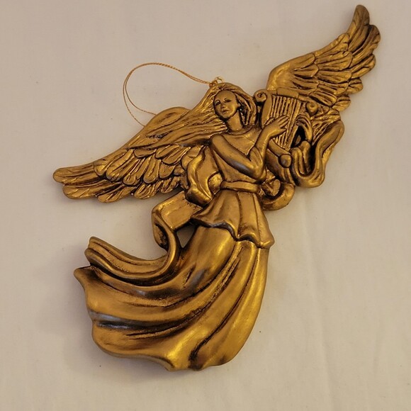 Vintage Gold toned Angel Ornament - Picture 1 of 4